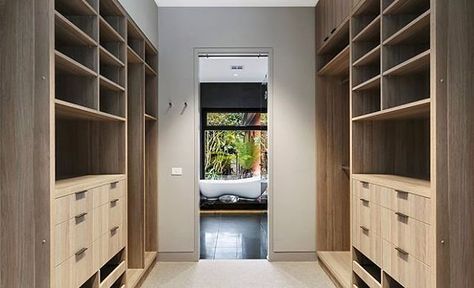 Walk Through Closet To Bathroom, Walk In Robes, Walkin Closets Design, Ensuite Design, Walk Through Closet, Master Closet Design, Walk In Closet Design, Walk In Robe, Closet Layout