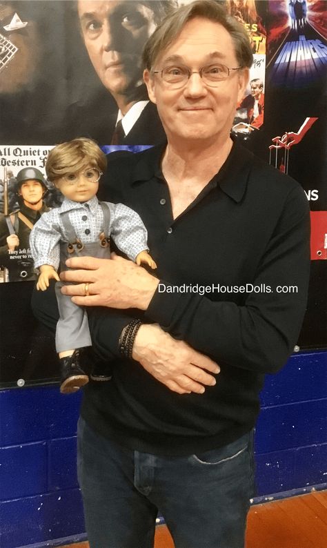 John-Boy Meets The Walton’s | Dandridge House Dolls The Waltons Tv Show, Richard Thomas, The Waltons, John Boy, Walton Family, What Was I Thinking, Little House On The Prairie, Family Tv, Standing In Line