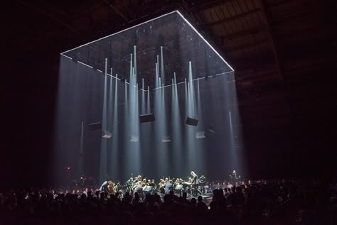 Urs Schönebaum, Répons at Park Avenue Armory | Mise-en-espace by Pierre Audi | Photo by Stephanie Berger © Stage Lighting Design, Concert Lights, Concert Stage Design, Stage Set Design, Church Stage, Concert Stage, New Media Art, Theatre Design, Stage Show