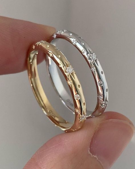 Rings Celestial Wedding Band, Engagement Rings Stacked, Stacked Engagement Rings, Ring Stacking Ideas Wedding Bands, Ring Engraving Ideas, North Star Ring, Wedding Ring Stack, Star Wedding Band, Engraved Wedding Band