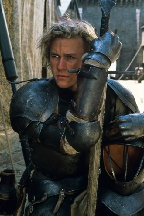 Lesbian Knight, Health Ledger, A Knight's Tale, Bruce Weber, Gorgeous Guys, Heath Ledger, Medieval Armor, Medieval Fantasy, White Boys