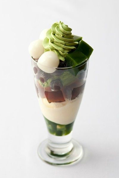 7 Must-Try Matcha Desserts in Tokyo! – Japan Travel Guide -JW Web Magazine Japanese Parfait, Japan Dessert, Matcha Desserts, Matcha Dessert, Best Matcha, Green Tea Recipes, Japanese Desserts, Cold Desserts, Sweet Meat