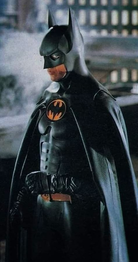 Ben Oliver, Batman And Robin 1997, Batman Returns 1992, Michael Keaton Batman, Keaton Batman, Batman Pictures, Batman Poster, I Am Batman, Batman Returns