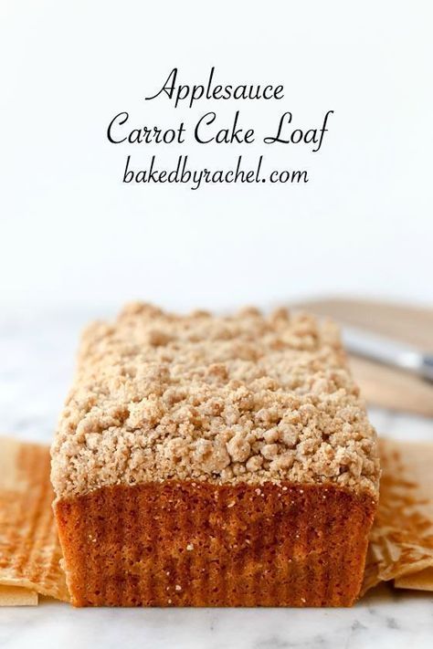 Moist applesauce carrot cake loaf with streusel topping recipe from @bakedbyrachel Streusel Topping Recipe, Apple Food, Carrot Desserts, Applesauce Bread, Carrot Cake Loaf, Carrot Bread, Cake Loaf, Fall Afternoon, Sweet Talker