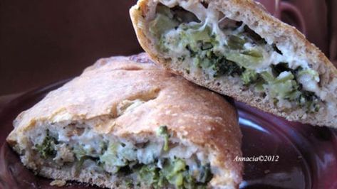 Broccoli and Cheese Calzones Recipe - Food.com Broccoli Calzone, Calzone Dough, Calzones Recipe, Cheese And Broccoli, Refrigerated Pizza Dough, Calzone Recipe, Calzone Pizza, Fontina Cheese, Cheese Spaghetti