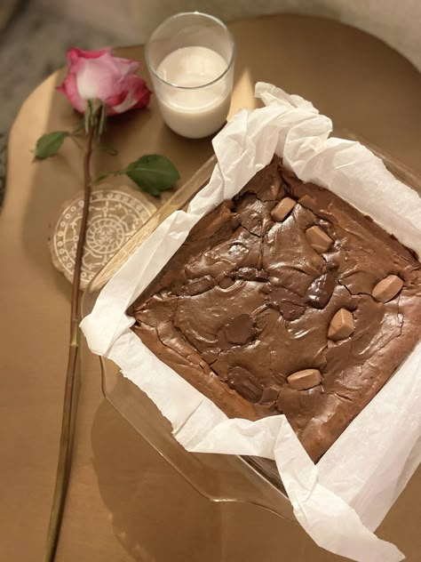 These 100-Hour Brownies Really Take That Long to Make, but I Promise It's Worth Every Second 100 Hour Brownies, Frozen Coffee, Cacao Chocolate, Popsugar Food, Best Brownies, Brownies Recipe, Fudgy Brownies, Brownie Bar, Recipe Images