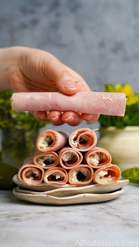 If you are looking for the best lunches for your ketogenic diet you need to try these tasty keto ham roll ups with cream cheese. This healthy low carb lunch or snack recipe will help you burn more fat in ketosis all day long. Lazy Low Carb Meals, High Protein Roll Ups, Healthy Roll Ups, Ham Rollups, Ham And Cream Cheese Roll Ups, Lunch Roll Ups, Keto Roll Ups, Ham And Cheese Wraps Lunch Ideas, Beef Roll Ups With Cream Cheese