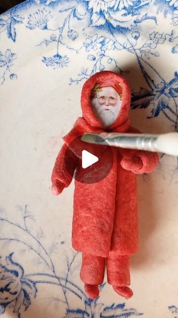 Smile Mercantile Craft Co. on Instagram: "The layers that go into a spun cotton Santa. Santa craft kits are 25% off, and you can watch the how-to video for free on YouTube! The video tutorial includes how to dye cotton batting to make them in colors. Finished Santa ornaments handmade by me, and other nostalgic trims are available as well. 🎅 Discount in cart at SmileMercantile.com. 🌟  #spuncotton #antiquechristmas #vintagechristmas #christmascrafts #fatherchristmas #christmasornaments #handmadeornaments #handmadechristmas #cotton #spuncottoncrafts #pipecleaners" Spun Cotton Ornaments Tutorial, Spun Cotton Tutorial, Puppetry Arts, Santa Craft, Merry Christmas To Everyone, Christmas Donkey, Felting Techniques, Spun Cotton Ornaments, Santa Crafts