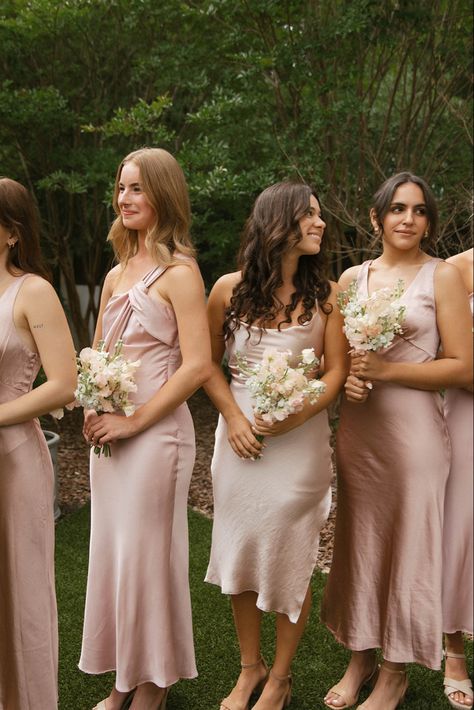 Bridesmaids Dresses Blush Pink, Satin Pink Bridesmaid Dresses, Pink Bridesmaid Dresses Satin, Pink Satin Dresses, Pink Satin Bridesmaid Dresses, Florals Bridesmaids, Satin Bridesmaids Dresses, Baby Pink Bridesmaids Dresses, Pink Bridesmaid Dresses Mismatched