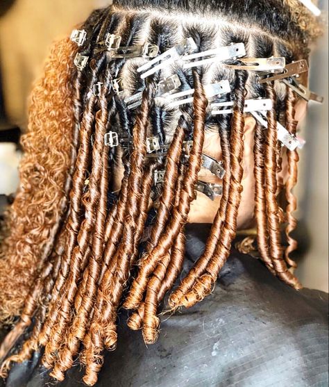 Starter Locs Comb Coil, Nappstar Nyc, Dreadlocks Hair Care, Coiling Natural Hair, Natural Hair Haircuts, Short Locs Hairstyles, Faux Locs Hairstyles, Starter Locs, Hair Coils