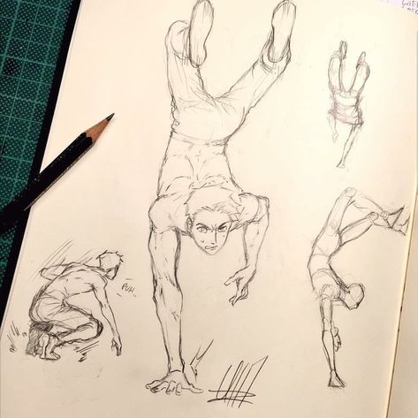 Handstand Handstand Art Reference, Hand Stand Drawing Reference, Handstand Pose Reference Drawing, Handstand Reference Photos, Handstand Drawing Reference, Handstand Poses Drawing, Handstand Pose Reference, Looming Over Pose Reference, Stand Pose Drawing