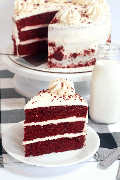 This red velvet cake recipe is moist, delicious and looks beautiful. Your guests will be wowed by how amazing this Easy Layered Red Velvet Cake Recipe. Make it as a Valentine’s Day dessert or anytime. #redvelvet #cake #layercake #baking Baking Red Velvet, Easy Red Velvet Cake, White Chocolate Buttercream Frosting, Velvet Recipes, Red Velvet Whoopie Pies, Red Velvet Cakes, Velvet Cakes, Red Velvet Recipes, Cake Red Velvet