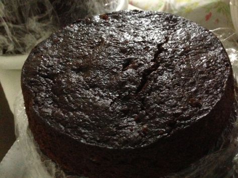 Trini Christmas, 101: How to Make Pastelles, Black Cake + Chow Chow - Page 3 of 4 - LargeUp Trinidad Black Cake Recipe, Jamaican Christmas Cake, Black Cake Recipe, Jul Kaka, Chocolate Fruit Cake, Milk Fruit, Fruit Cake Recipe, Cakes For Sale, Trinidad Recipes