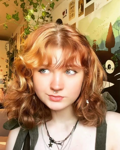 Ginger Haircut Ideas, Short Ginger Hair Styles, Short Wavy Red Hair With Bangs, Copper Hair On Short Hair, Wavy Ginger Hair With Bangs, Short Strawberry Blonde Hair Aesthetic, Short Ginger Hair With Highlights, Short Layered Ginger Hair, Half Long Half Short Hair