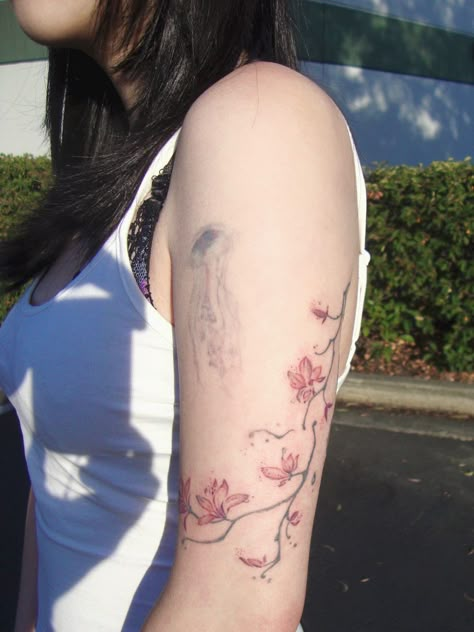 Plum Blossoms Tattoo, Korean Arm Tattoo, Flowers Around Arm Tattoo, Cherry Blossom Arm Tattoo, Sakura Flower Tattoo, Plum Blossom Tattoo, Feminine Moon Tattoo, Tattoo Ideas Shoulder, Cherry Blossom Tree Tattoo