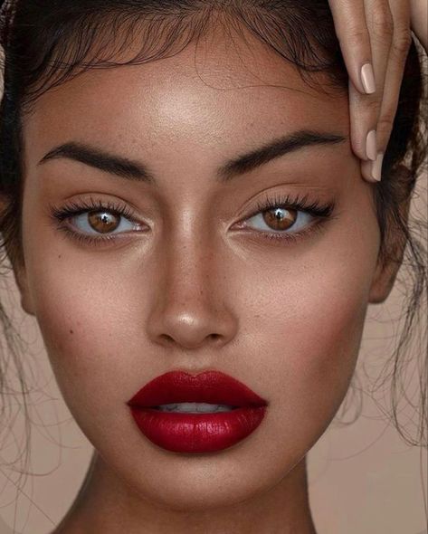 Pageant Makeup, Tubing Mascara, Red Lip Makeup, Simple Eye Makeup, Cindy Kimberly, Dewy Skin, Eye Makeup Tips, Red Lip, Tan Skin