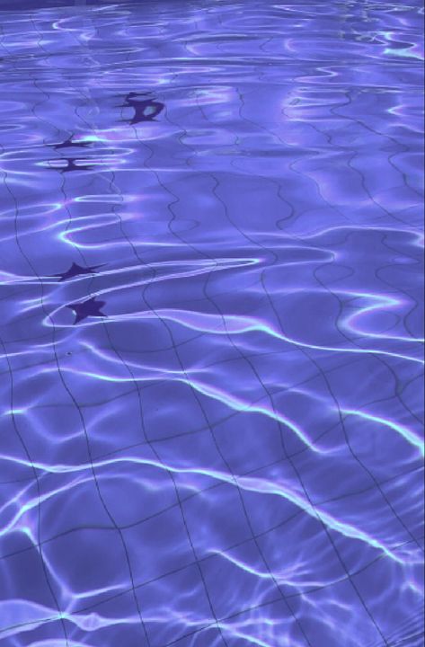 Light Blue And Purple Aesthetic, Purplish Blue Aesthetic, Periwinkle Aesthetic Wallpaper, Periwinkle Purple Aesthetic, Blue Purple Aesthetic, Purple Blue Aesthetic, Robin Aesthetic, Purple Pool, Periwinkle Aesthetic