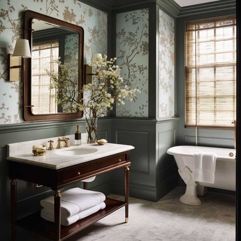 Traditional Bathroom Design Blending Old and New • 333+ Art Images Colonial House Bathroom, Old Home Bathroom Remodel, Modern Colonial Bathroom, Regency Castle, Colonial Bathroom Ideas, British Colonial Bathroom, English Bathroom, Modern Victorian Bathroom, Cozy Bathroom Ideas