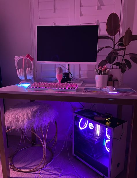 Pc Set Up, Egirl Room, Setup Pc, Gaming Desk Setup, Computer Gaming Room, Led Lighting Bedroom, Gamer Room Decor, Video Game Room Design, Pc Setups