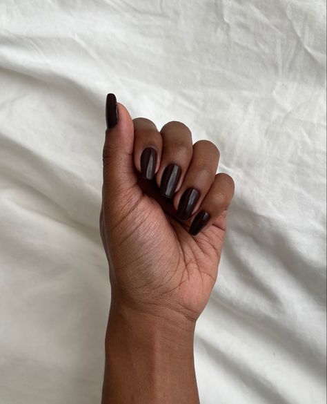 Brown Nails Square, Dark Chocolate Nails, Minimalist Fall Nails, Chocolate Brown Nails, Mocha Nails, Chocolate Nails, Brown Tights, Real Nails, Nail Goals