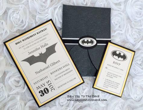 Batman Wedding Invitations, Batman Wedding Theme, Catwoman Wedding, Batman Wedding Ideas, Super Hero Wedding, Diy Batman, Batman Ideas, Batman Diy, Marvel Wedding