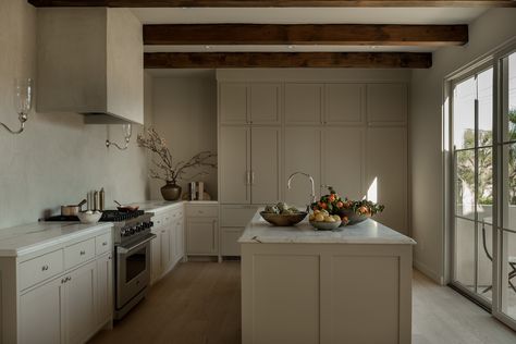 Kitchen No Upper Cabinets, Lisa Rowe, No Upper Cabinets, Colonial Kitchen, 1920s House, Upper Cabinets, Kitchen Cabinetry, Apartment Inspiration, Kitchen Cabinet Design