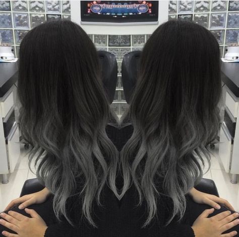 Aug 15, 2018 - Image discovered by Julie. Find images and videos about hair, tumblr and beauty on We Heart It - the app to get lost in what you love. Black To Grey Ombre Hair, Charcoal Hair, Ombre Hairstyles, Grey Ombre Hair, Kadeřnické Trendy, Fesyen Rambut, Grey Ombre, Black Ombre, Hair Balayage