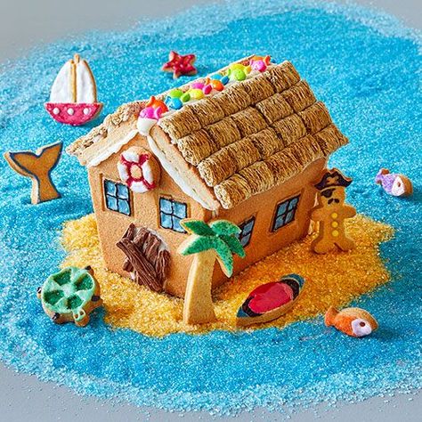 Cookie Village, Easter Houses, Cookie Houses, Gingerbread Competition, Homemade Gingerbread House, Summer Cookie, Easter Food Crafts, Gingerbread Ideas, Gingerbread House Parties