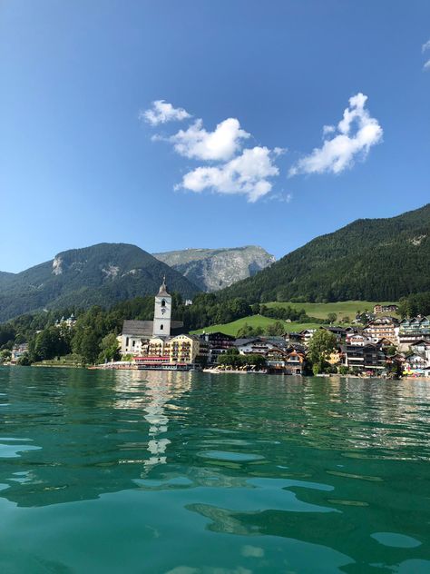 Austria Travel Aesthetic, Interailing Aesthetic, Austria Aesthetic Summer, Backpacking Europe Aesthetic, Austria Vacation, Austria Aesthetic, Austria Nature, Calm Aesthetic, Lake Vibes