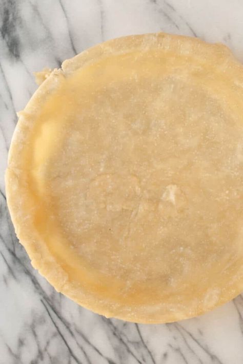 How to Make the Perfect Oil Pie Crust Pie Crust With Olive Oil, Pie Crust Recipe Oil, Vegetable Oil Pie Crust, Canola Oil Pie Crust Recipe, Wesson Oil Pie Crust Recipe, Pie Crust Made With Oil, Pie Crust With Oil, Olive Oil Pie Crust Recipe, Oil Pie Crust Recipe