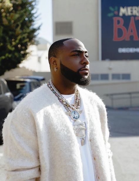 Davido New Pictures, Davido Wallpaper, Davido Nigeria, Hospital Pictures Accident, Tablet Medicine Snap, Medicine Snaps, Nike Slippers, Tupac Pictures, Eagle Images