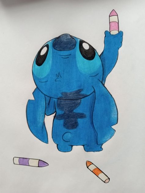 A draw of Stitch made with pencil colors How To Draw Stitch, Stitch Drawing Sketches, Stitch Drawing Easy, Stitch Sketch, Bag Drawing, Easy Disney Drawings, Lilo And Stitch Drawings, Stitch Character, Lilo Y Stitch