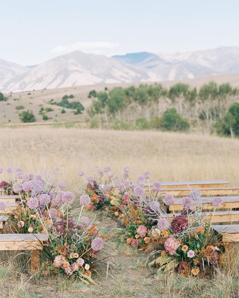 Fall Wedding Ceremony Decorations, Wedding Aisles, Fall Wedding Ceremony, Aisle Flowers, Montana Wedding, Wedding Ceremony Flowers, Ceremony Inspiration, Ceremony Flowers, Ceremony Backdrop