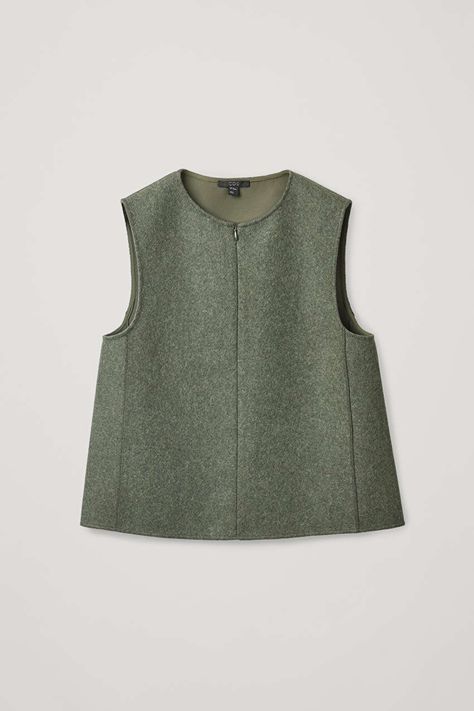 SLEEVELESS WOOL-MIX VEST - khaki green - Tops - COS Graduation Suits, Cos Tops, Long Tunic Tops, Oversized Blouse, Original Fashion, Sleeveless Vest, Shirts Blouses, Historical Clothing, Khaki Green