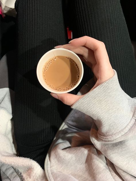 Holding a paper cup of milk tea known as “Karak chai” Tea With Milk Aesthetic, Milk Tea Aesthetic, Karak Tea, Dream Fridge, Winter Core, Tea Aesthetic, Winter Tea, Winter Nights, Arabic Food