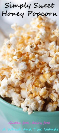 Simply Sweet Honey Popcorn is delicious honey kissed "caramel like" popcorn that is quick and easy to make and sure to sweeten snack time or your next movie night! Naturally gluten free and dairy free made with just 4 simple ingredients! Easy Healthy Snack Recipes, Healthy Movie Snacks, Honey Popcorn, Multicultural Recipes, Gluten Free Popcorn, Popcorn Recipes Caramel, Easy Snack Ideas, Easy Healthy Snack, Popcorn Treats