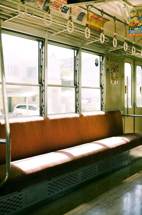 Japanese Train Inside, Train Reference Photo, Japanese Train Interior, Train Reference, Japanese Train, Train Aesthetic, Train Carriage, Bg Design, Konica Minolta