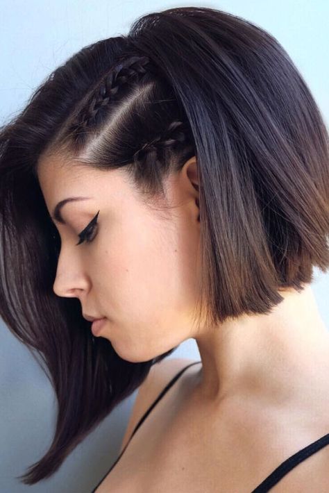 Perfect Christmas Short Hairstyles ★ See more: http://glaminati.com/perfect-christmas-short-hairstyles/ Prom Hairstyles For Short Hair, Short Braids, Peinados Fáciles Para Cabello Corto, Penteado Cabelo Curto, Hair And Beauty, Short Hairstyle, Short Hair Updo, Long Hairstyles, Braids For Short Hair