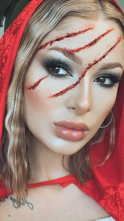 Gothic Red Riding Hood Makeup, Red Riding Hood Halloween Makeup, Red Riding Hood Makeup Cute, Little Red Riding Hood Makeup Ideas, Little Red Riding Hood Costume Makeup, Cute Devil Makeup Halloween, Little Red Riding Hood Hair, Halloween Red Costume, Little Red Riding Hood Halloween Makeup