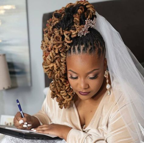 Bridal Dreads Hairstyles, Dreadlock Hairstyles For Brides, Bridal Hairstyles With Locs, Bridal Dread Locks Styles, Sisterlock Bridal Styles, Loc Hairstyles For Brides, Bridal Loc Styles Black Women, Black Brides Hairstyles Locs, Bride Dreadlocks Wedding Styles