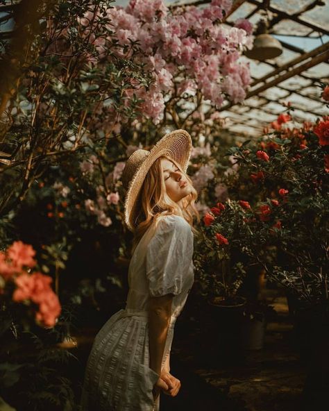 Presenting these beautiful shots by @justctls.photo & @lunievkino!!   Selected by: @hieu.win     Follow @portraitmovement and tag us… | Instagram Botanical Garden Photo Shoot, Therapist Outfit, Poetic Photography, Forest Engagement Photos, Fairytale Photoshoot, Spring Photoshoot, Summer Photoshoot, Best Photo Poses, Female Poses