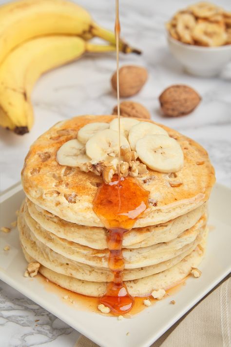 Banana Bread Pancakes Easy Banana Pancake Recipe, Pancake Banane, No Carb Breakfast, Banana Bread Pancakes, Easy Banana Pancakes, Breakfast Homemade, Protein Pancakes Recipes, Banana Oat Pancakes, Dairy Free Low Carb