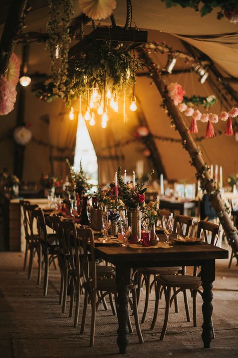 PapaKata Teepee Wedding Reception with Colourful Decor and Edison Bulb Light Installation | Photographer: Henry Lowther Photography | Venue: Skipbridge Country Weddings | Location: North Yorkshire | Teepee: PapaKata | Videographer: Lawson Films | Wedding Dress: Luna Bride | Grooms Suit: Paul Smith | Earrings & Bracelet: Amanda Coleman | Food: El Kantina | Cakes: Dribble Creative Cakes | Florist: Bloss Em | Hair & Makeup: Becca Hunton | Stationery: Retro Press | Entertainment: Blackbeards Tea Par Teepee Wedding Decorations, Teepee Wedding Ideas, Music Table Decorations, Llama Wedding, Tipi Wedding Decor, Mexican Catering, Teepee Wedding, Tents For Parties, Colourful Decor