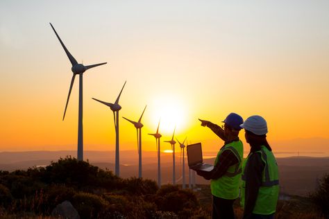 This Renewable Energy Stock Sees High-Powered Dividend Growth Ahead https://www.fool.com/investing/2021/11/30/this-renewable-energy-stock-sees-high-powered-divi/ Renewable Energy Engineering, Engineering Motivation, Engineering Aesthetic, Target Art, Energy Engineering, Technology Roadmap, Non Renewable Energy, Energy Efficient Buildings, Solar Energy Projects