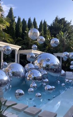 Pool Event Decor, Disco Pool Party, Ibiza Pool Party, Winter Engagement Party, Pool Events, Mother's Day Bouquet, Modern Wedding Venue, Dance Themes, Disco Theme