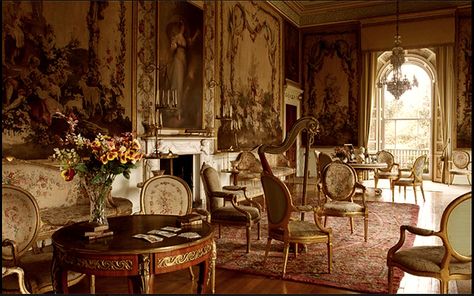 Sitting Room at Inveraray Castle in Argyll, Scotland Period Interiors, Manor House Interior, Manor Interior, Inveraray Castle, Historical Interior, English Interior, British Interior, Palace Interior, Morning Room