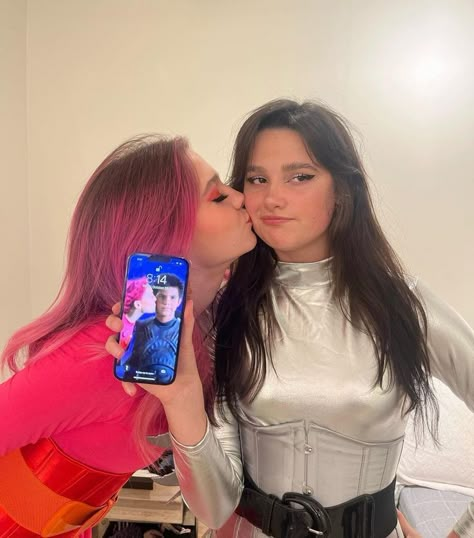 "shark boy and lava girl | halloween 2022 Jules And Jayden Halloween, Jules Leblanc Halloween Costume, Jules Leblanc Halloween, Halloween Wlw Costumes, Couple Halloween Costumes For Lesbians, Jayden And Jules, Sharkboy Costume, Wlw Costumes Halloween, Sharkboy And Lavagirl Costume