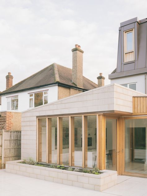 Brick Extension, 60s House, Roof Extension, Glass Extension, Open Plan Kitchen Living Room, House Extension Design, Extension Designs, Rear Extension, Renzo Piano