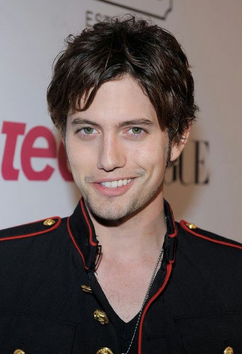 Cheeky smile, dimples, and green eyes...oh my... Marine Corps Dress Blues, Jasper Cullen, Alice And Jasper, Jackson Rathbone, Jasper Hale, Handsome Guys, Ashley Greene, Small Drawings, Young Actors