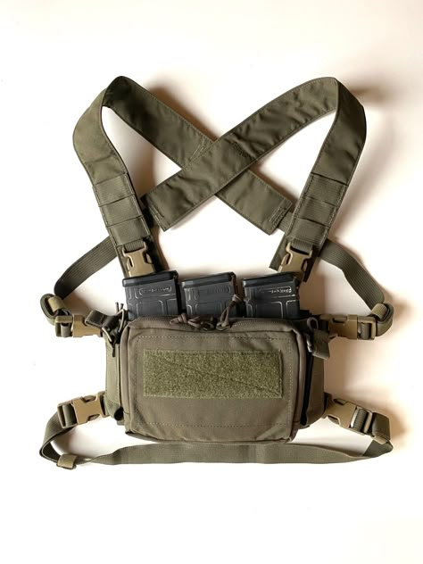 REVIEW: Haley Strategic D3CRM Micro Adaptive Chest Rig – Updated Version – The Reptile House Police Tactical Gear, Haley Strategic, Tactical Chest Rigs, Get Home Bag, Reptile House, Military Vest, Tac Gear, Tactical Gear Loadout, Combat Gear